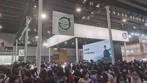我眼中的广州车展：尽显消费升级 高档车成全场焦点